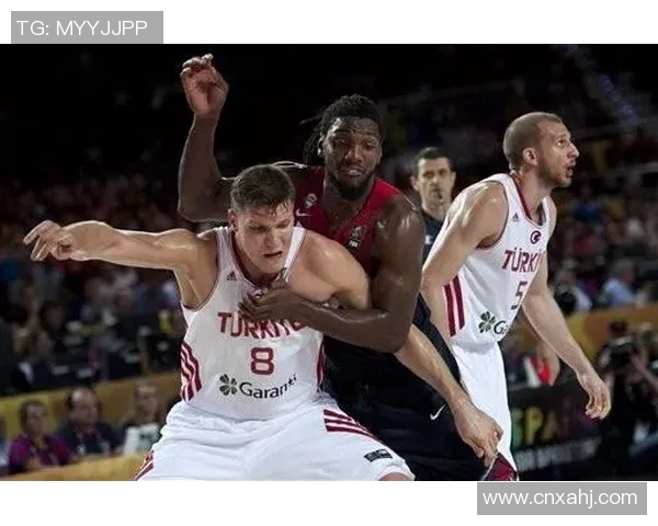 美国男篮强势出击挑战日本队期待精彩对决与激烈竞争